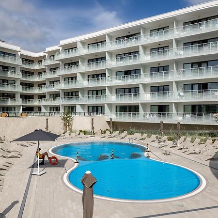 Polanki Aqua Apartment With Parking By Renters Prestige Kołobrzeg Eksteriør bilde