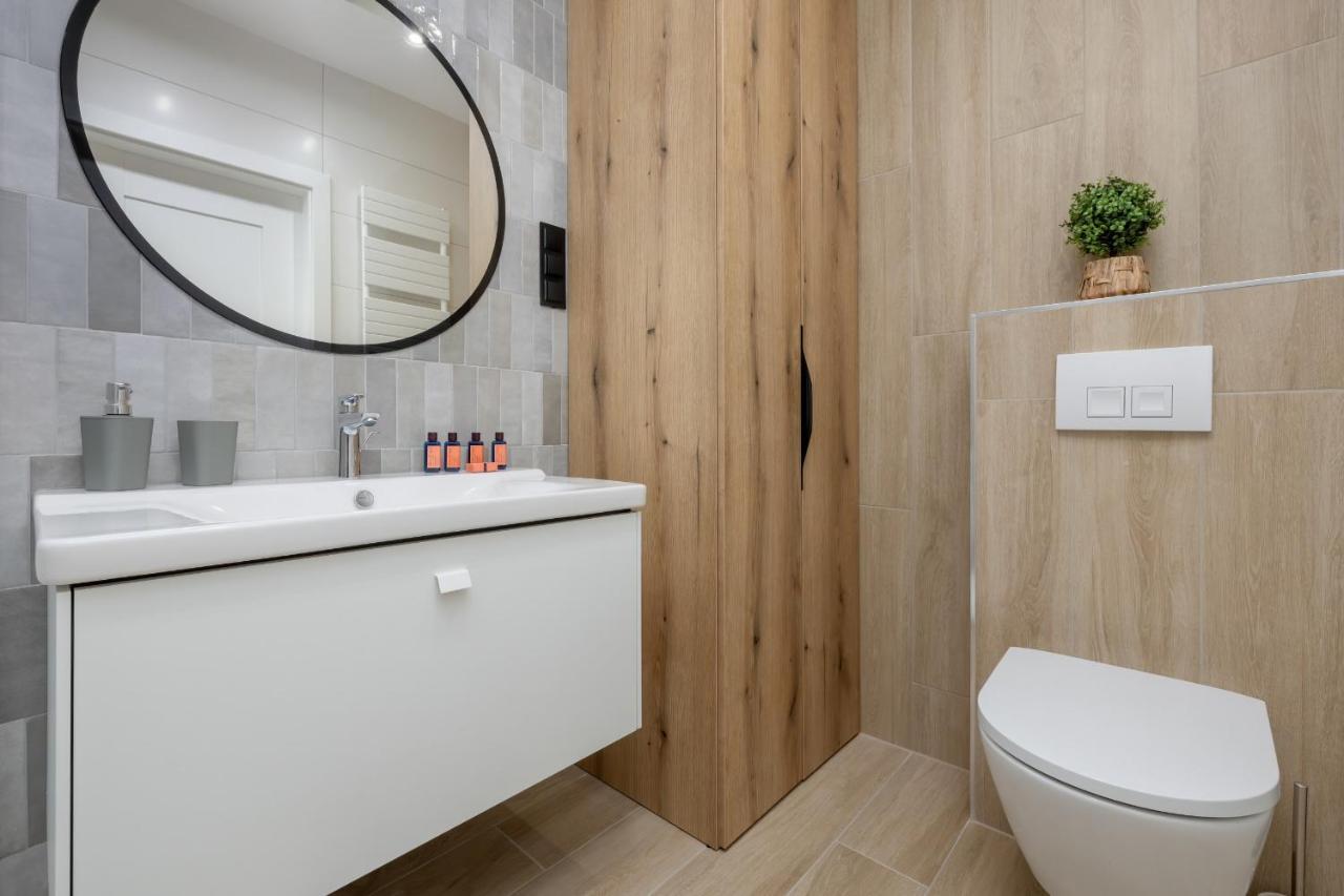 Polanki Aqua Apartment With Parking By Renters Prestige Kołobrzeg Eksteriør bilde