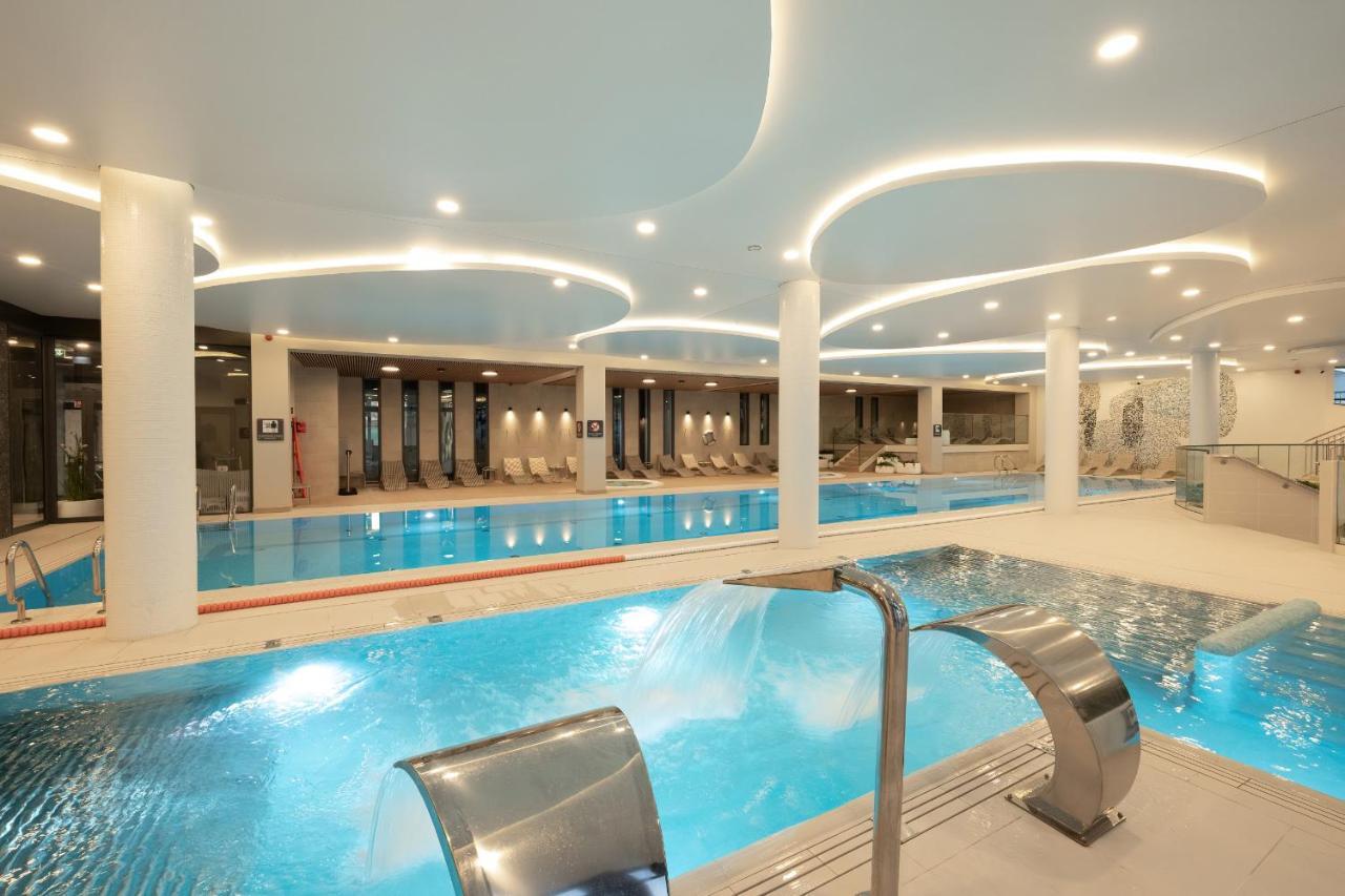 Polanki Aqua Apartment With Parking By Renters Prestige Kołobrzeg Eksteriør bilde