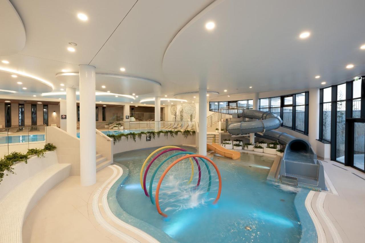 Polanki Aqua Apartment With Parking By Renters Prestige Kołobrzeg Eksteriør bilde